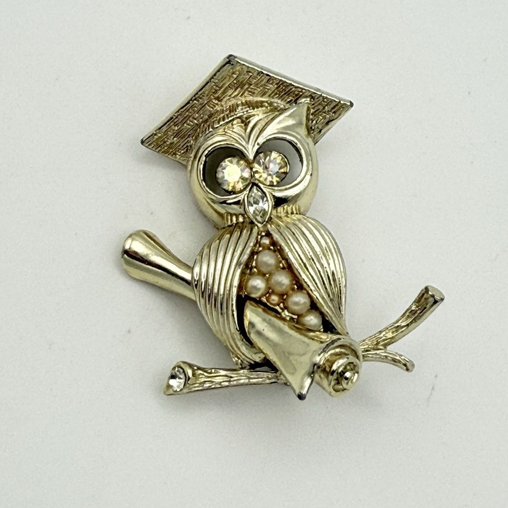 Vintage Lisner Owl Brooch Rhiestone Pearl Gold Tone Figural Bird Pin Graduation